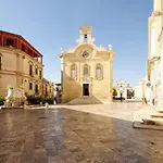 Casa Murgiana Oda ve Kahvaltı 3*